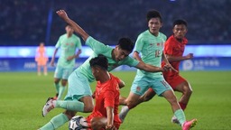 亞運男足小組賽次輪 中國隊4:0戰勝緬甸隊