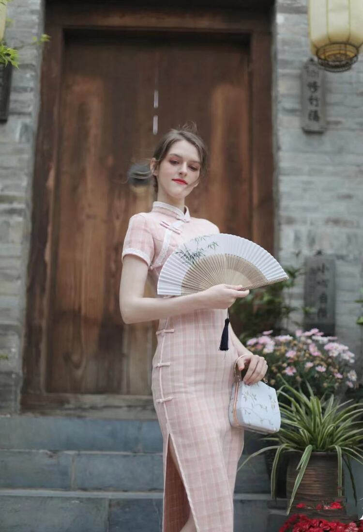 资讯有故事｜罗马尼亚留学生安娜：越了解中国文化 就越觉得中国可亲和可爱