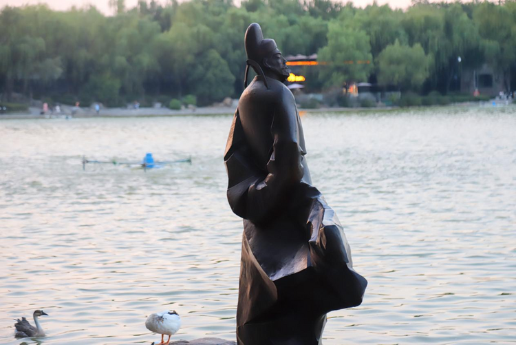 【Charming陕西】曲江池遗址公园：画中游园 徜徉千年古韵的文化之旅_fororder_图片11