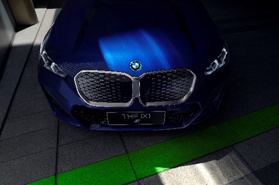 让生活 别开生面 宝马“最年轻”的电动车创新纯电动BMW iX1上市_fororder_image002