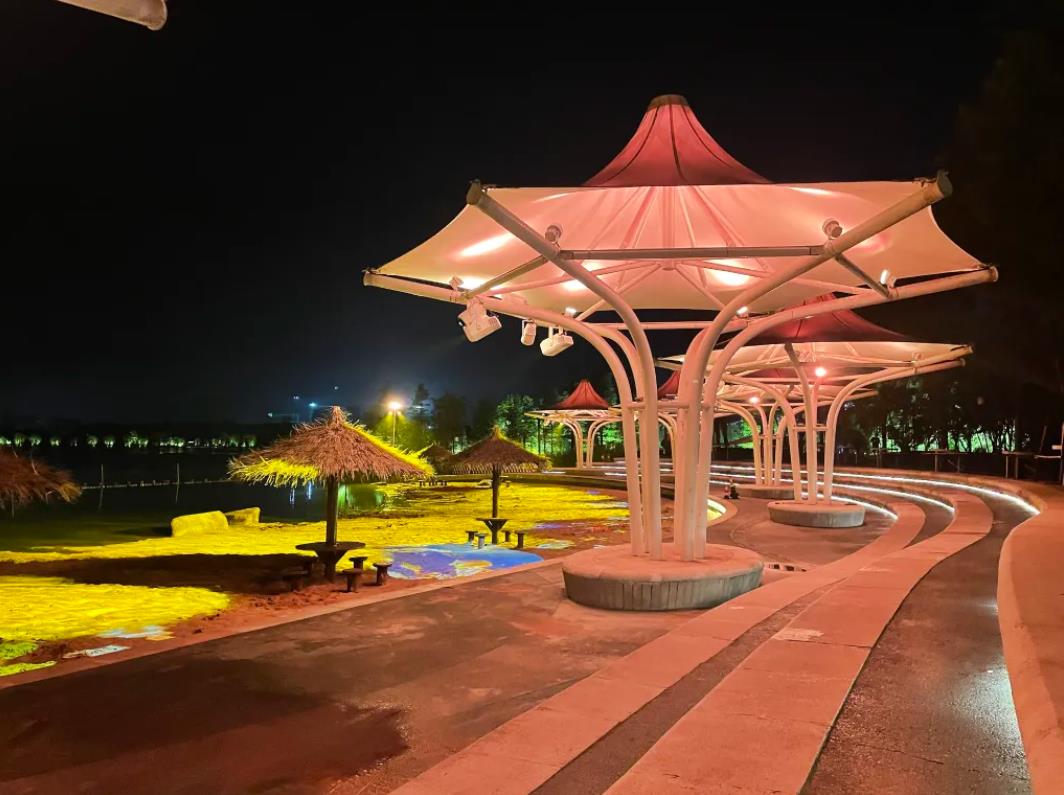 炫！金华湖海塘公园如梦似幻_fororder_微信截图_20230825104031