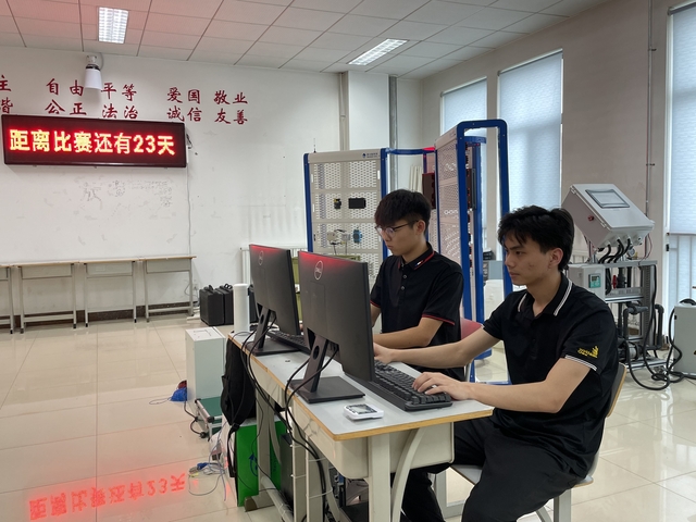 发挥竞赛引领作用，助推技能人才培养 第二届全国技能大赛赛前预热采访活动 继续走进职业院校_fororder_4