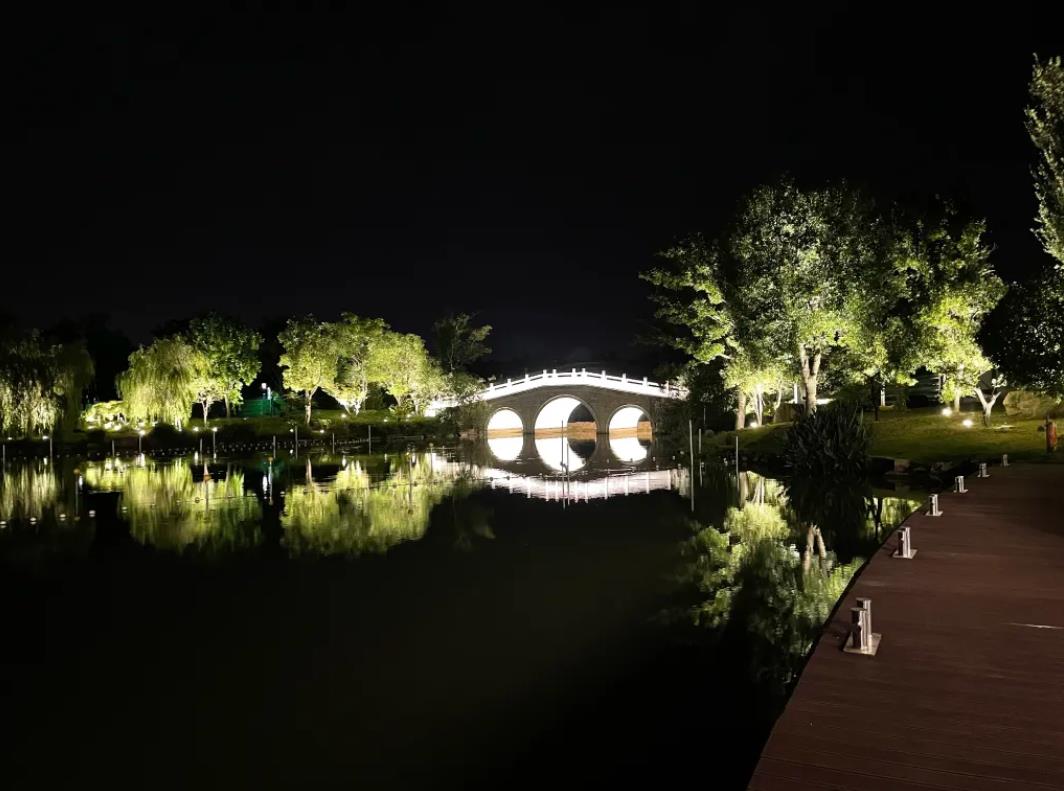 炫！金华湖海塘公园如梦似幻_fororder_微信截图_20230825103937