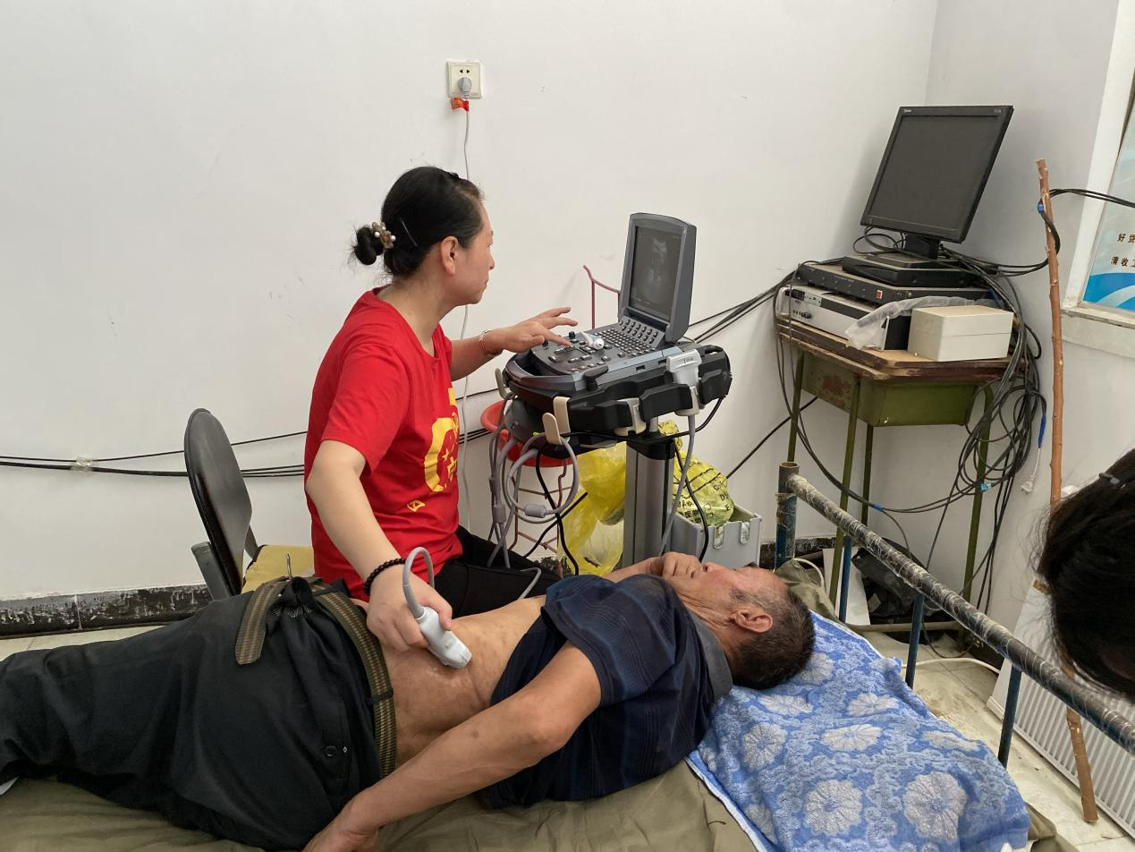 河北平泉：下乡义诊送健康 服务群众心贴心_fororder_图片27