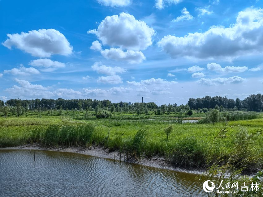 吉林长春：水清岸绿景色新_fororder_LOCAL1695373612618QJBVEYZFB8