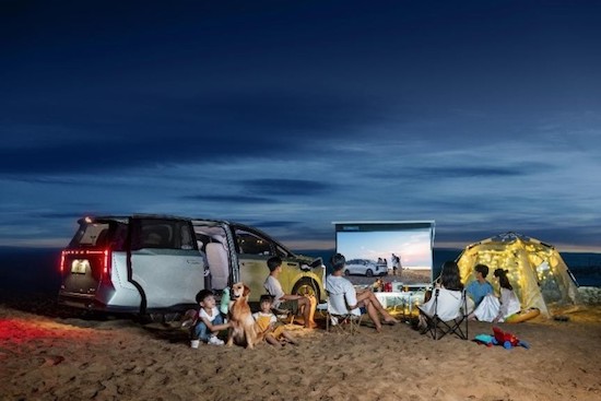 上汽大通MAXUS“大家庭豪华电动MPV”大家7成都车展全球首发亮相_fororder_image005