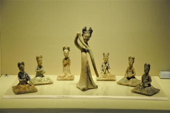 （文旅專題）來旅順博物館“美·尚”中國古代服飾文化展 從古代服飾變遷讀懂中華文化_fororder_文旅服飾6