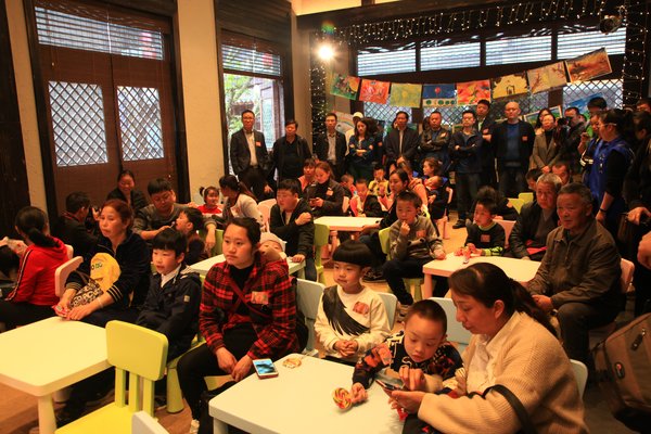 万达儿童基金发起“我们在一起”主题公益活动