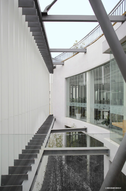 博埃里打造静安MORE001，传统写字楼变绿色生态办公空间