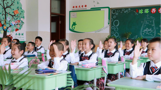 內蒙古康巴什：深化集團化辦學 優質教育資源“流動”共享