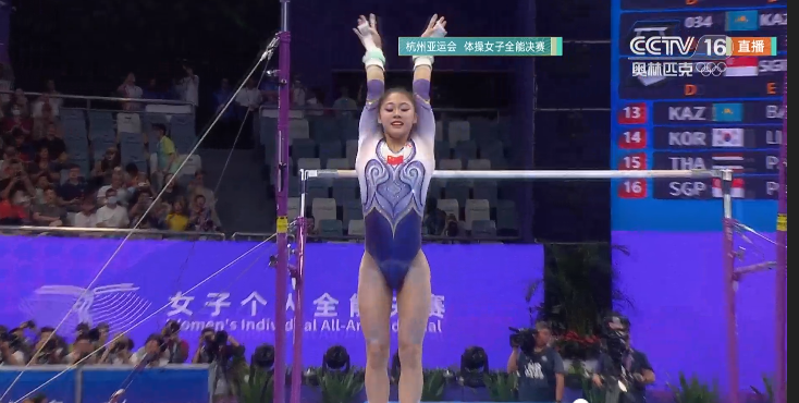 左彤夺得杭州亚运会体操女子个人全能金牌