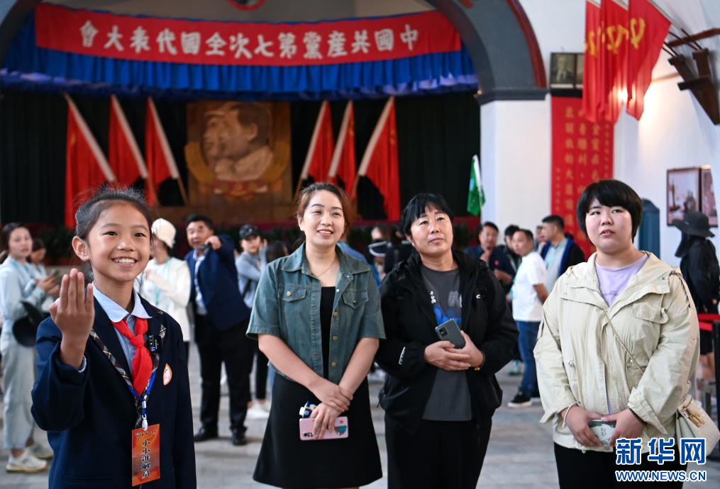 陕西延安：红色旅游持续火热