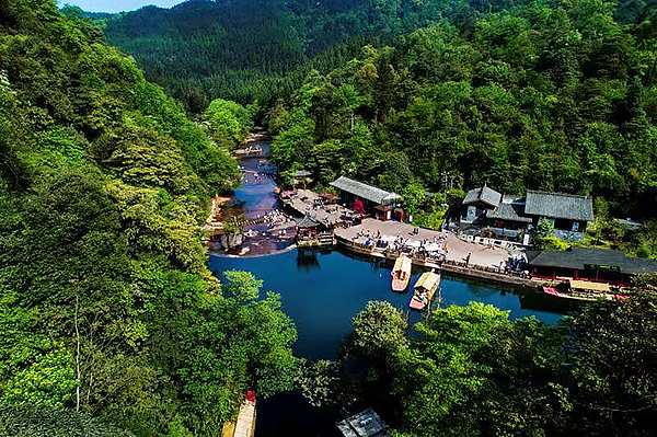 到成都街頭走一走｜在邛崍的街頭與浪漫相遇_fororder_天台山景區-供圖-邛崍市委宣傳部
