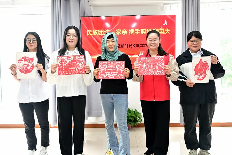 邢台柏乡: 多彩活动迎国庆_fororder_238c1d838f54a576ca8197db58d78ac