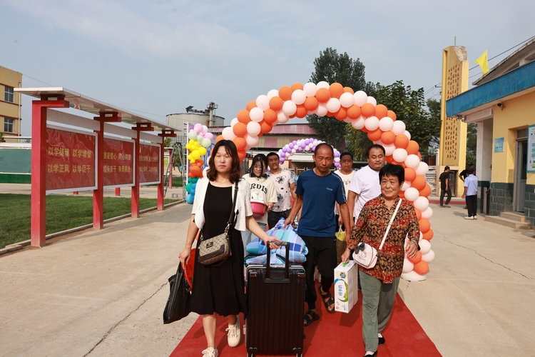 （原创）河北定兴：开学如期至 迎接新希望_fororder_002.JPG