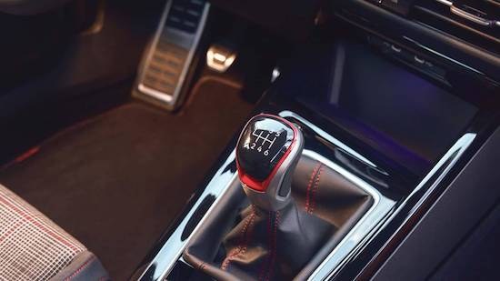 秋季上市 大众高尔夫GTI 380手动挡车型官图_fororder_image009