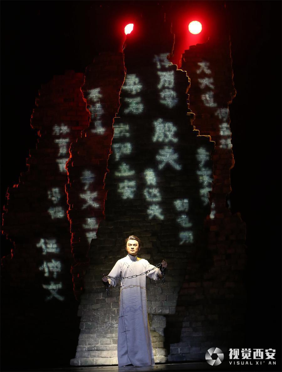 五湖四海“艺术之花”绽放西安 全国优秀小戏小品展演新意十足