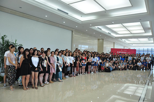 龙席网络“百城万企Onloon工程”引领B2B社媒新趋势