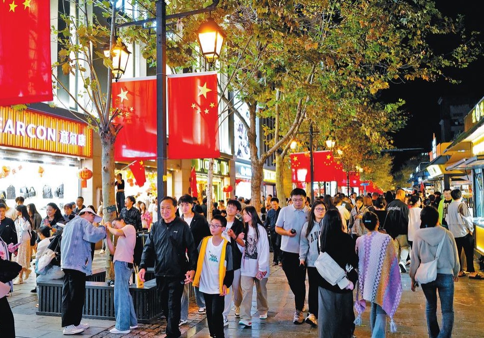 中秋、國慶“雙節”期間 雲南全省旅遊市場火爆_fororder_ad4