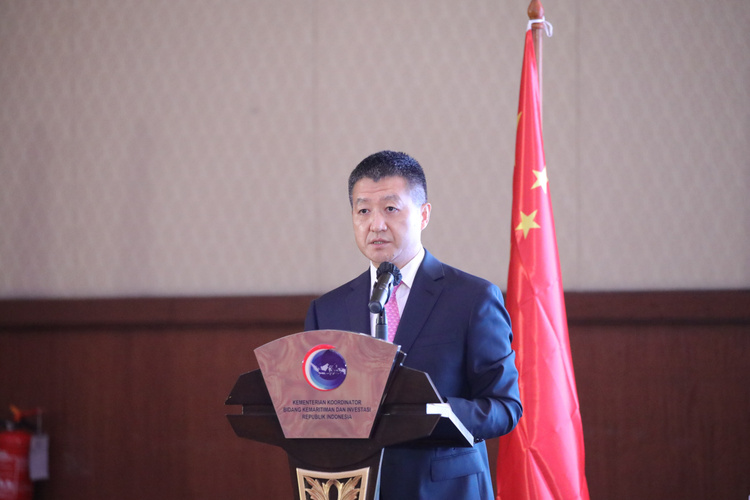 直通使领馆 | 中国驻印尼大使陆慷：中国与东盟团结合作 促进地区和平繁荣稳定