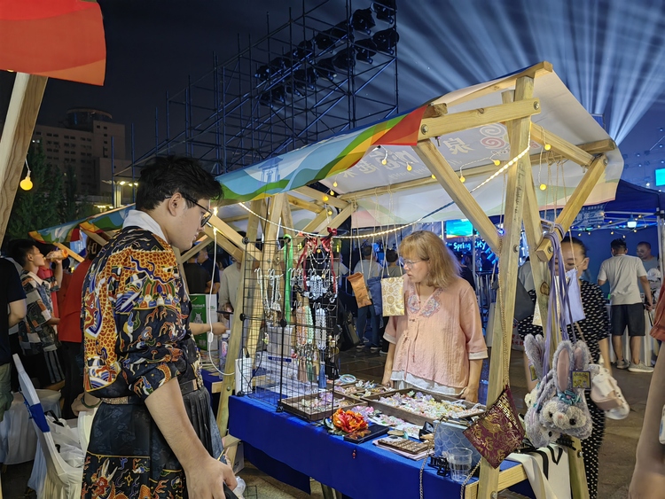 【原创】9月6日第十一届济南国际泉水节开幕_fororder_01e331da31b5bf6e6e8efa9270e19d3