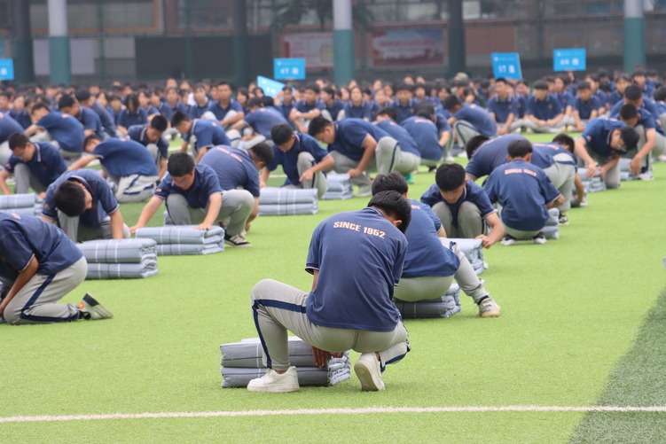 石家庄市新华区：开学第一课 军训淬青春_fororder_微信图片_20230908155009