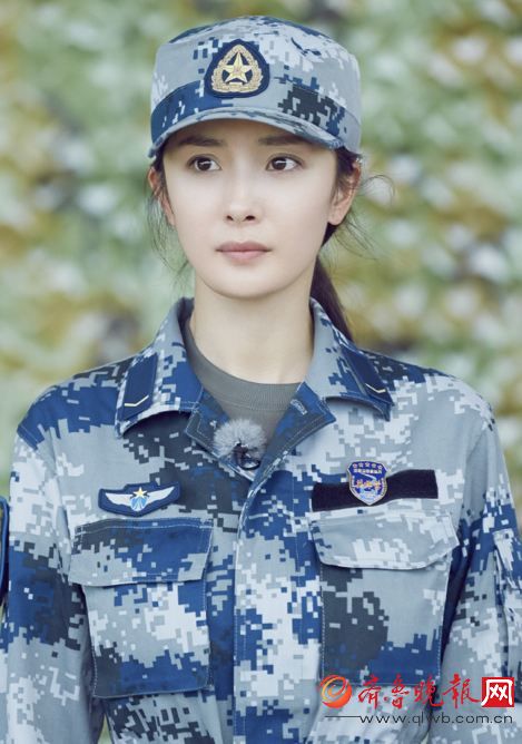 真正男子汉嘉宾都有谁?最新训练照片打光太好了 黄子韬变小白脸 杨幂、佟丽娅嫩的出水