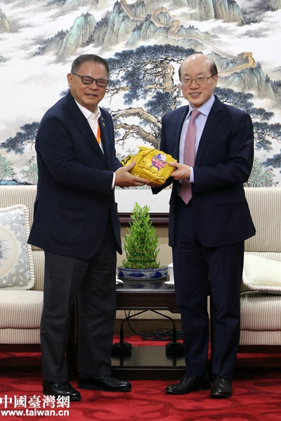 刘结一:期望两岸青少年通过棒球赛成为好兄弟 刘结一:期望两岸青少年通过棒球赛成为好兄弟