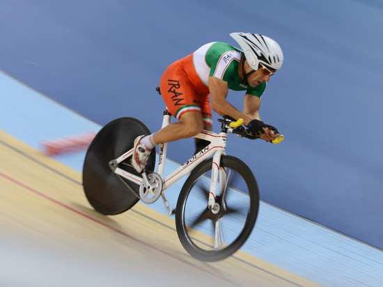 伊朗残奥单车手赛时跌倒身亡 奥运村下半旗致哀