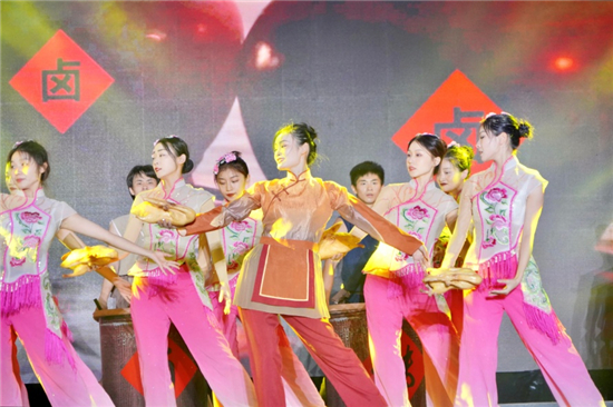 湖熟欢迎你 南京举办湖熟鸭文化艺术节_fororder_2