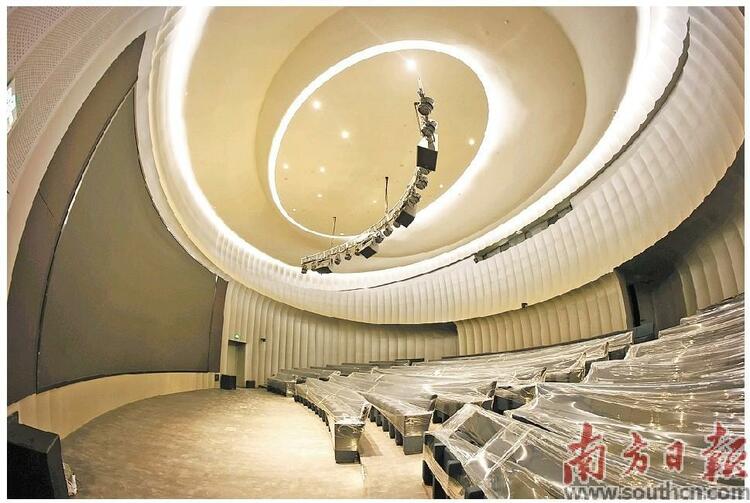 珠海“钢铁蝴蝶”即将面世_fororder_ebb695e4-29e8-4d30-8906-792ec252b962