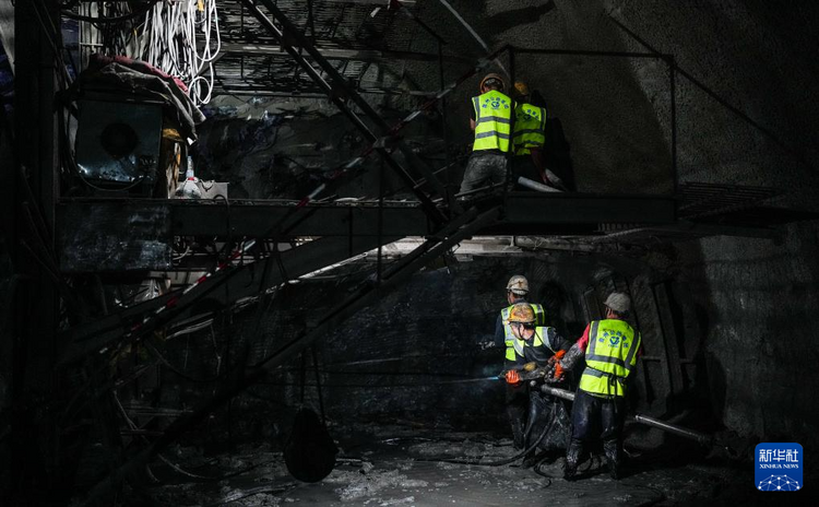 貴州:納晴高速建設有序推進