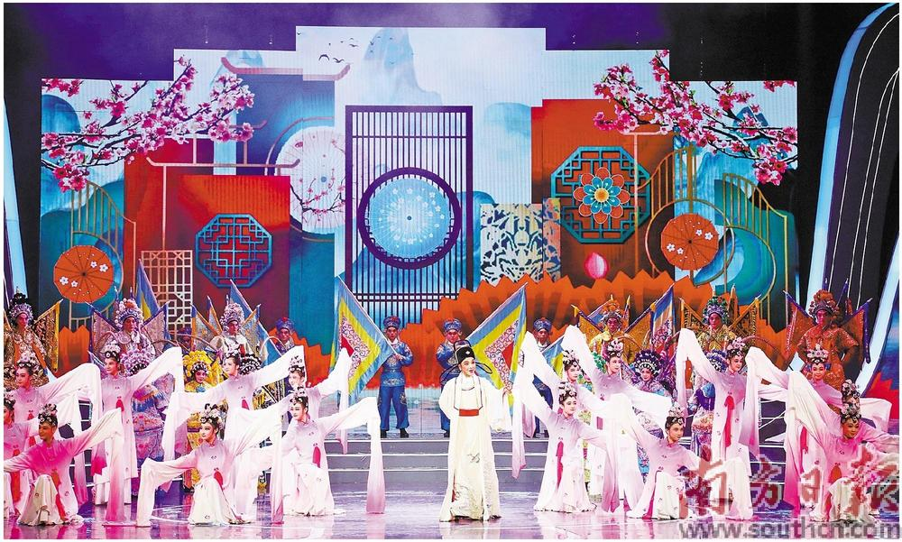 “潮涌大湾”戏曲晚会精彩上演 第三届粤港澳大湾区文化艺术节开幕_fororder_微信图片_20230913100043