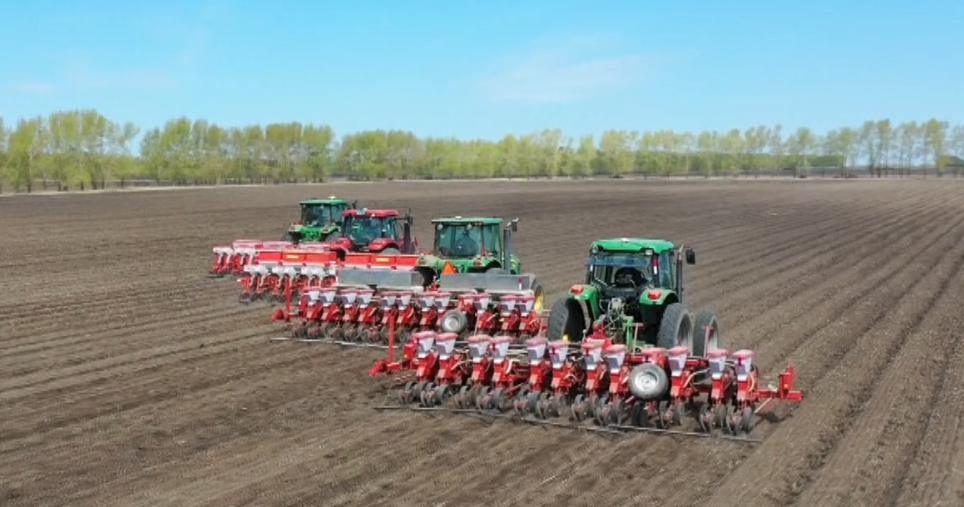 挑起为农服务“金扁担”——从“依安模式”看黑龙江省基层供销合作社改革实践_fororder_图片3