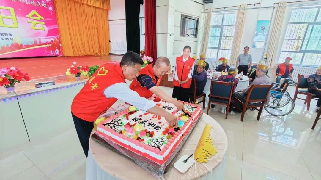 【原创】金昌金川：宁远村为老人举办夕阳红“德润”生日会_fororder_图片4