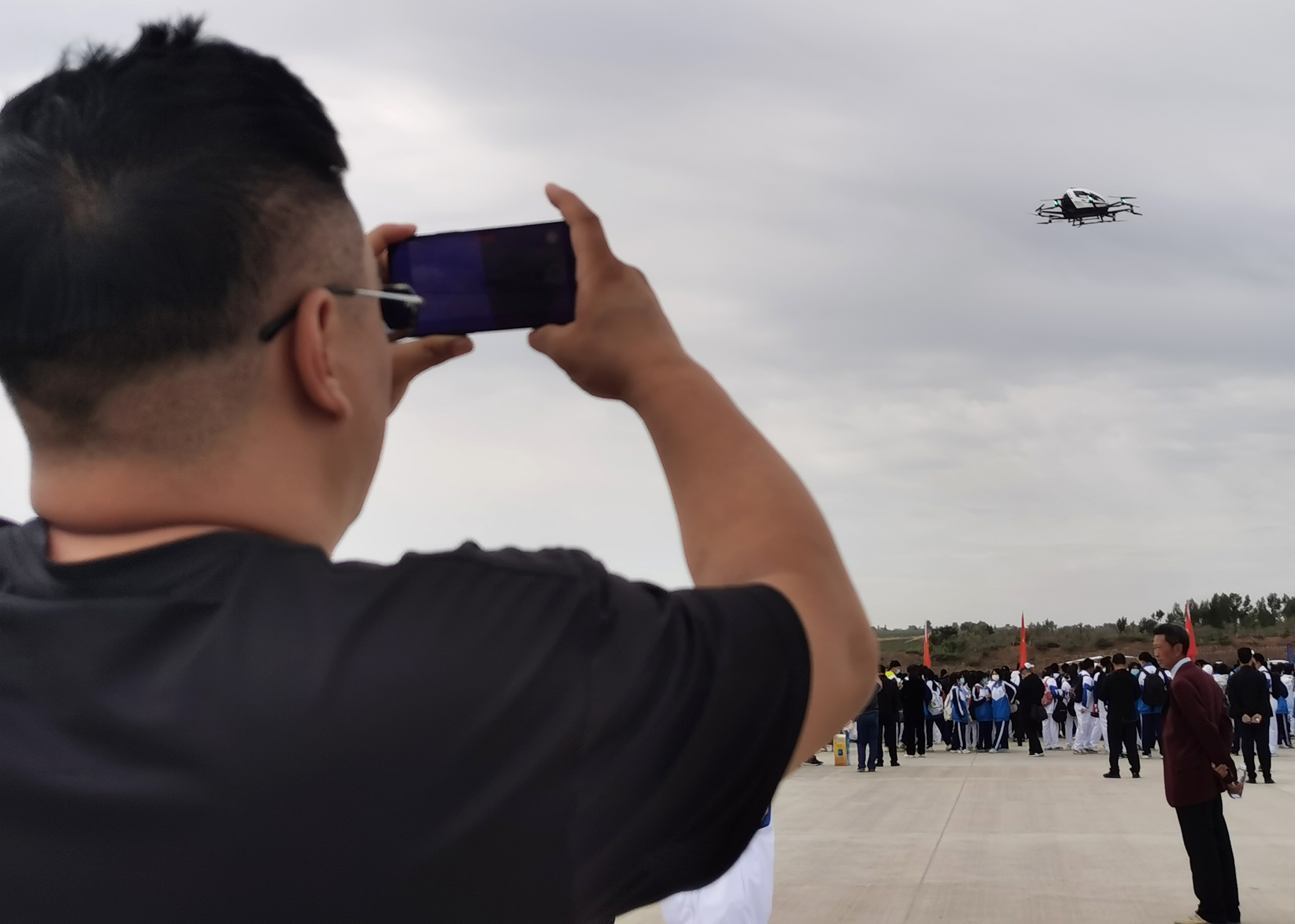 2023榆林无人机产业大会在靖边举行_fororder_微信图片_20230919144712