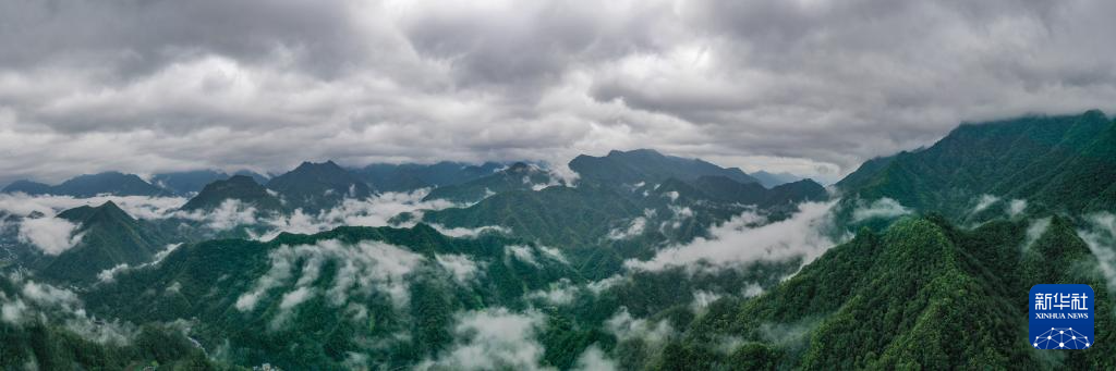 重庆城口：云雾缭绕大巴山