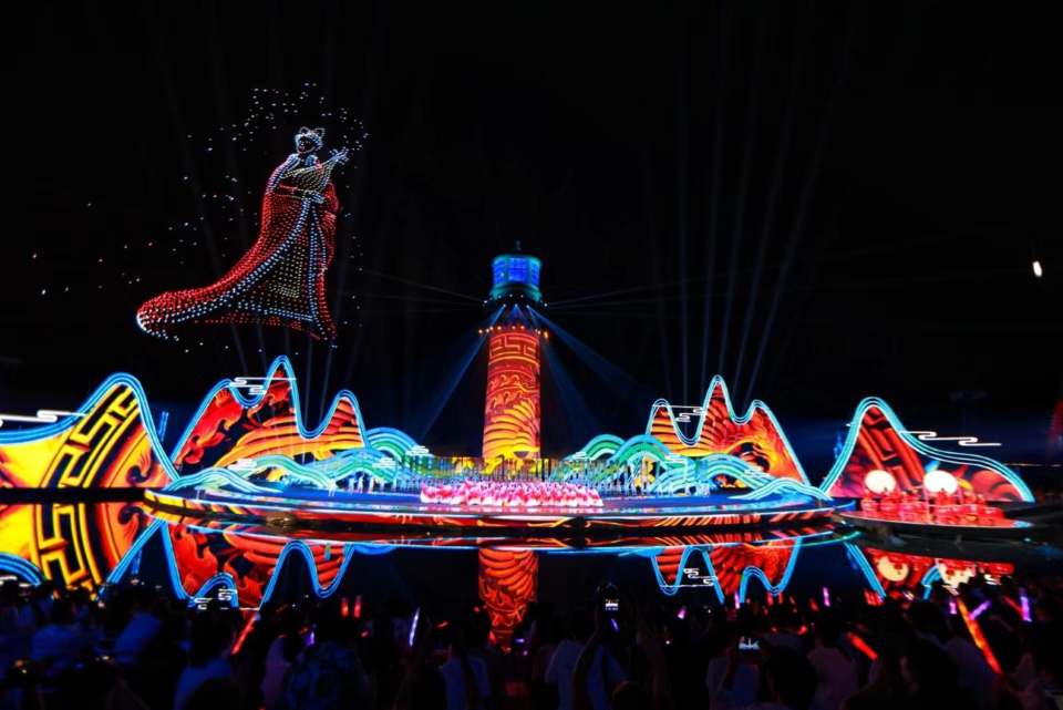 Fourteenth Yangtze River Three Gorges International Tourism Festival Kicked off in Yichang_fororder_图片5