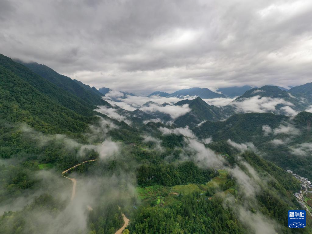 重庆城口：云雾缭绕大巴山