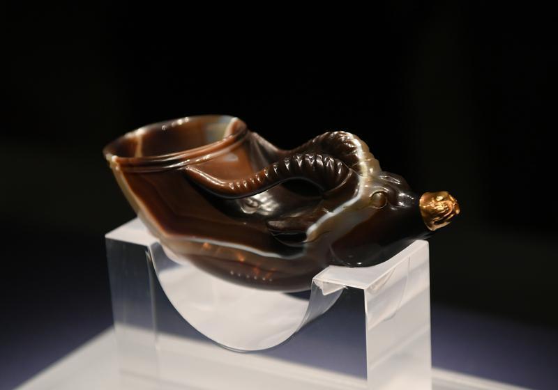 镶金兽首玛瑙杯：见证丝路文化交融的最神秘“国宝”