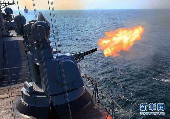 直击中俄“海上联合—2016”军演实际使用武器演练