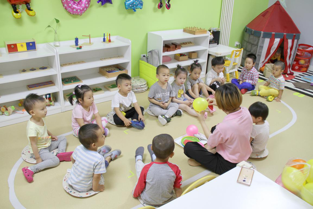 多乐小熊日托早教“释放她能量，最美创业路”女性创业活动启动