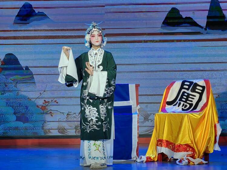 戲苑新荷 2023年度遼寧少兒戲曲小梅花薈萃展演精彩呈現