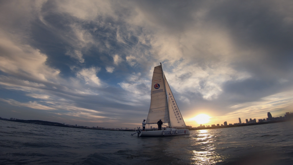 武汉城市形象片《WH天际线》国际版面世 海内外友人盛赞