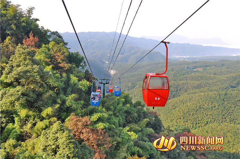 （转载）宜宾大学生文旅推荐员走进“两海”解锁两天一夜新玩法（竹海篇）_fororder_1695641225041