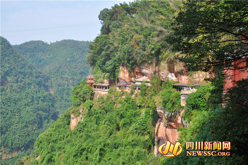 （转载）宜宾大学生文旅推荐员走进“两海”解锁两天一夜新玩法（竹海篇）_fororder_1695641224994