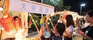 河南开封：非遗市集热闹非凡
