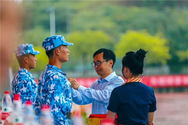 重庆水利电力职业技术学院2023级学生军训结训典礼暨开学第一课举行_fororder_图片2