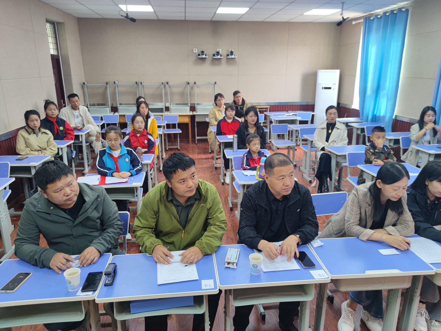 保定市满城区开展新时代文明实践主题教育活动_fororder_满城区神星镇“童心向党”党的故事我来讲新时代文明实践主题教育活动现场 摄影 张鹏