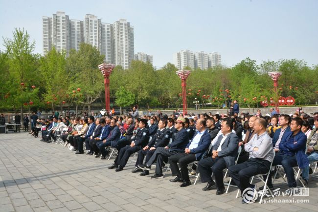 【三秦大地 咸阳】咸阳市扶贫小戏巡演启动 【三秦大地 咸阳】咸阳市扶贫小戏巡演启动
